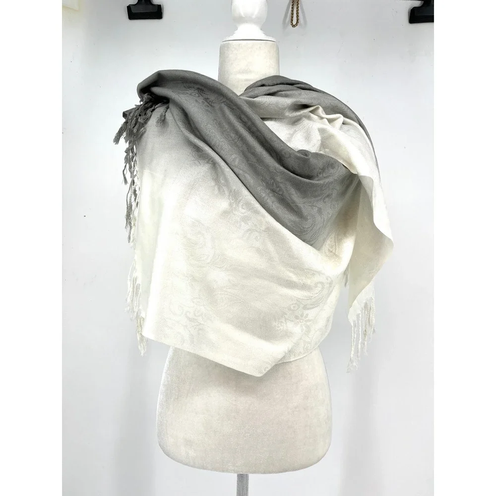 TUCCI Cashmere Seta Blend‎ Scarf Shawl Ombre Gray White Fringed Made in Italy